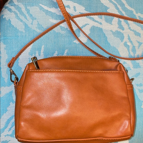 fashion puzzle Handbags - Brown Saddle Vegan Leather Crossbody Bag with Two outside zip pockets